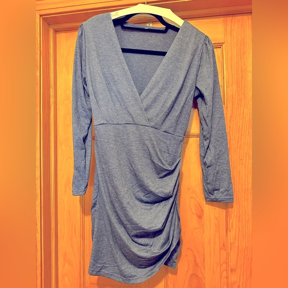 Cotton bodycon dress with flattering wrap details - Picture 2 of 3